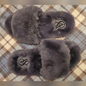 Victorias Secret House Slippers Fuzzy Gray NWOT